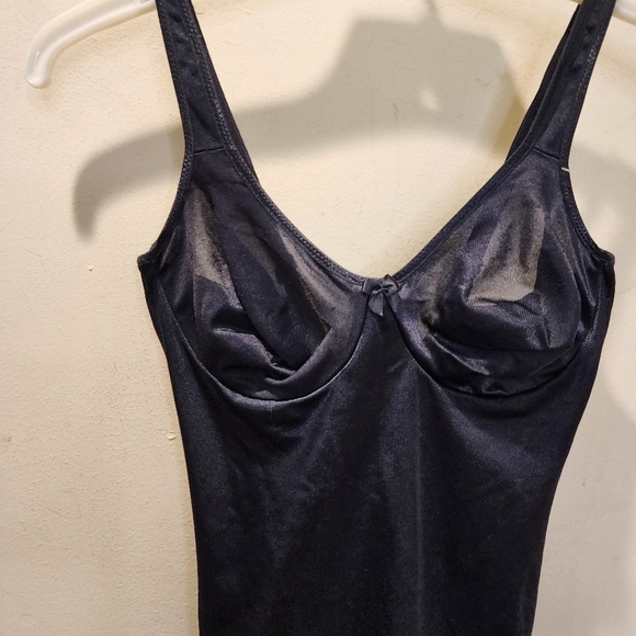 FLEXEES Vintage Black One piece Slimmer Slip With Underwired Bra  size 34C - Picture 3 of 13